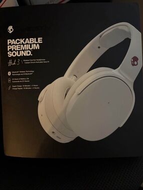 Skullcandy packable premium sound hesh 3 white